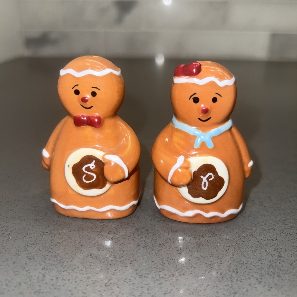 Russ Bonnie Lynn Gingerbread Salt & Pepper Shakers in the kitchen